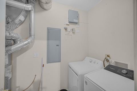 Tiny photo for 4635 S Greenwood Avenue, Chicago, IL 60653 (MLS # 12496892)