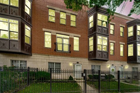 4635 S Greenwood Avenue Chicago IL 60653