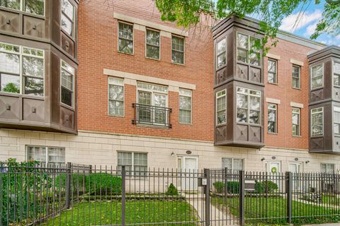 Tiny photo for 4635 S Greenwood Avenue, Chicago, IL 60653 (MLS # 12496892)
