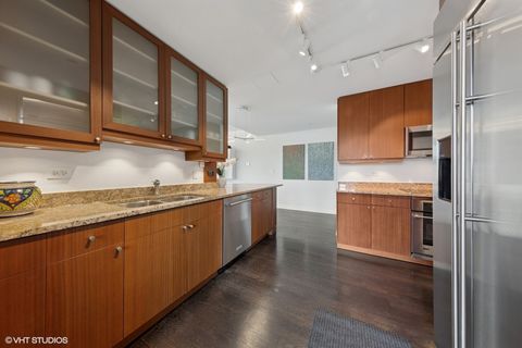 Tiny photo for 130 N Garland Court #4101, Chicago, IL 60602 (MLS # 12630261)