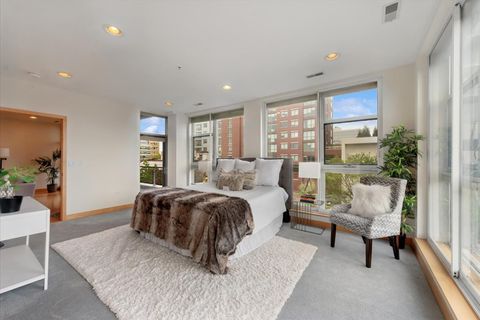 Tiny photo for 1572 Maple Avenue #302, Evanston, IL 60201 (MLS # 12634112)