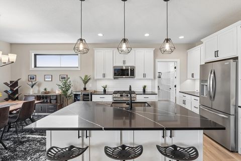 Tiny photo for 1207 Colonial Court, Eldridge, IA 52748 (MLS # 12598329)