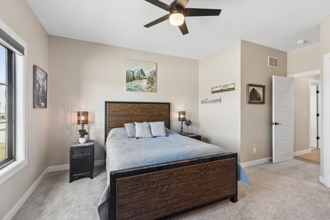 Tiny photo for 1207 Colonial Court, Eldridge, IA 52748 (MLS # 12598329)