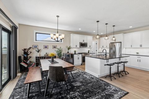 Tiny photo for 1207 Colonial Court, Eldridge, IA 52748 (MLS # 12598329)