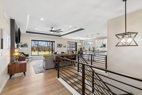 Tiny photo for 1207 Colonial Court, Eldridge, IA 52748 (MLS # 12598329)