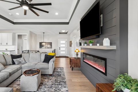 Tiny photo for 1207 Colonial Court, Eldridge, IA 52748 (MLS # 12598329)