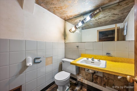 Tiny photo for 10742 S Longwood Drive, Chicago, IL 60643 (MLS # 12739777)