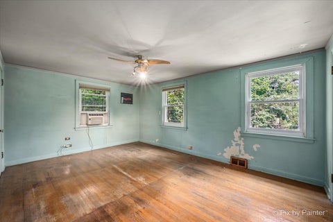 Tiny photo for 10742 S Longwood Drive, Chicago, IL 60643 (MLS # 12739777)