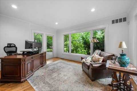 Tiny photo for 1347 Sunview Lane, Winnetka, IL 60093 (MLS # 12688534)