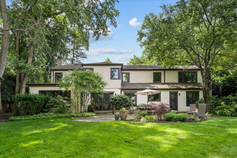 Tiny photo for 1347 Sunview Lane, Winnetka, IL 60093 (MLS # 12688534)