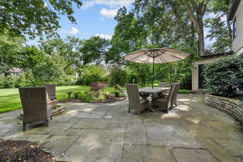 Tiny photo for 1347 Sunview Lane, Winnetka, IL 60093 (MLS # 12688534)