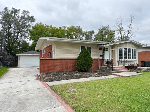 Tiny photo for 214 N Gay Court, Glenwood, IL 60425 (MLS # 12495613)