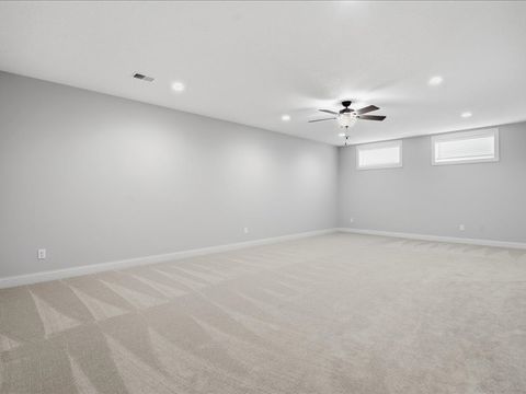 Tiny photo for 4465 Muirfield Drive, Bettendorf, IA 52722 (MLS # 12708180)