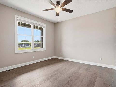 Tiny photo for 4465 Muirfield Drive, Bettendorf, IA 52722 (MLS # 12708180)