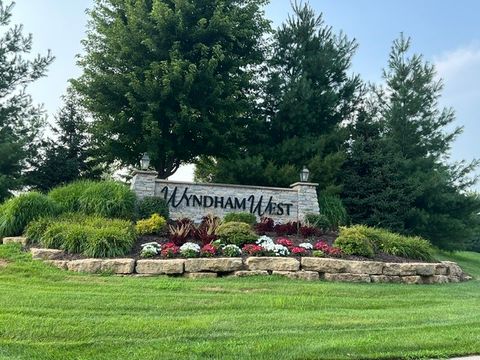 Tiny photo for 4465 Muirfield Drive, Bettendorf, IA 52722 (MLS # 12708180)