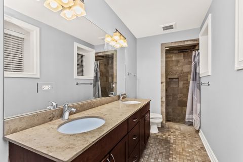 Tiny photo for 4111 N KENMORE Avenue #1NG, Chicago, IL 60613 (MLS # 12589007)
