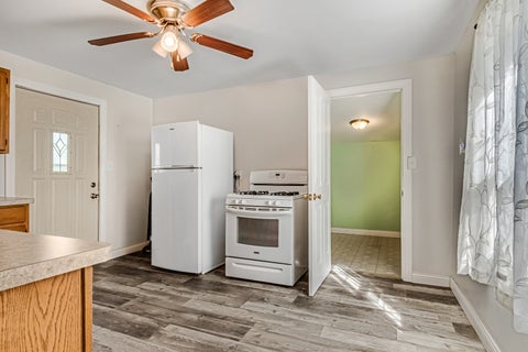 Tiny photo for 412 E Elm Street, Chatsworth, IL 60921 (MLS # 12779993)