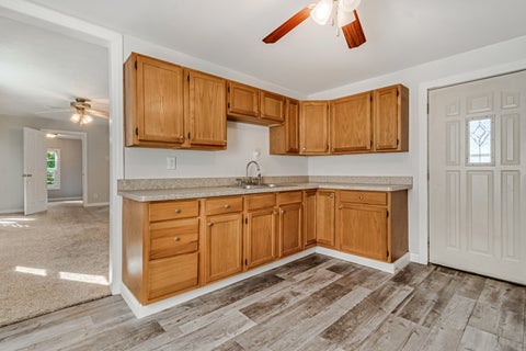 Tiny photo for 412 E Elm Street, Chatsworth, IL 60921 (MLS # 12779993)