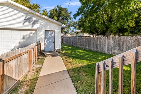 Tiny photo for 412 E Elm Street, Chatsworth, IL 60921 (MLS # 12779993)