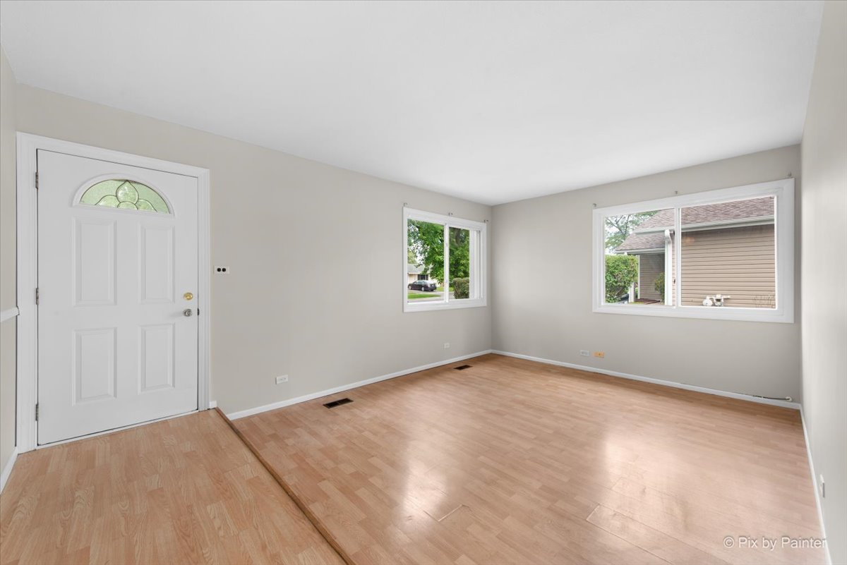 1607 W Celebrity Circle