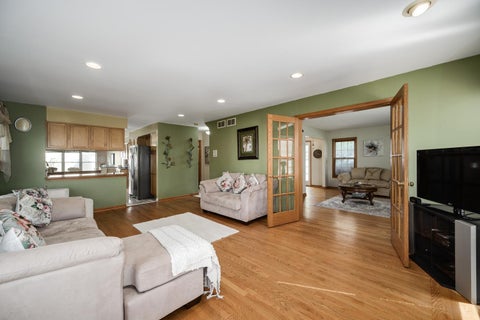 Tiny photo for 5282 Galloway Drive, Hoffman Estates, IL 60192 (MLS # 12754166)
