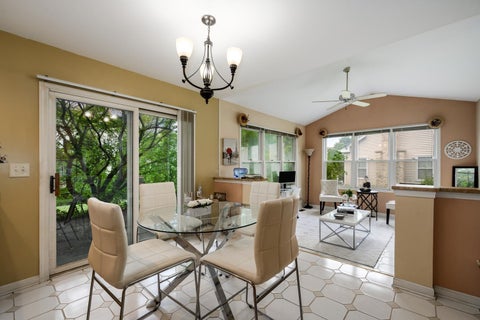Tiny photo for 5282 Galloway Drive, Hoffman Estates, IL 60192 (MLS # 12754166)
