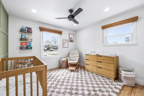 Tiny photo for 904 W Lynnwood Avenue, Arlington Heights, IL 60004 (MLS # 12601038)