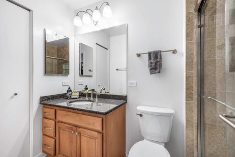 Tiny photo for 904 W Lynnwood Avenue, Arlington Heights, IL 60004 (MLS # 12601038)