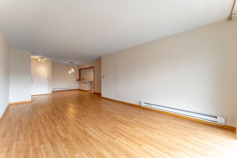 Tiny photo for 810 E Old Willow Road #209, Prospect Heights, IL 60070 (MLS # 12535839)