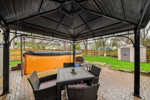 Tiny photo for 879 Lakeside Drive, Bartlett, IL 60103 (MLS # 12621461)