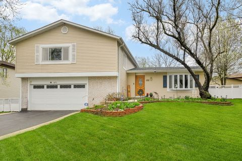 Tiny photo for 879 Lakeside Drive, Bartlett, IL 60103 (MLS # 12621461)