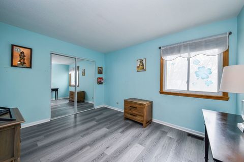 Tiny photo for 879 Lakeside Drive, Bartlett, IL 60103 (MLS # 12621461)