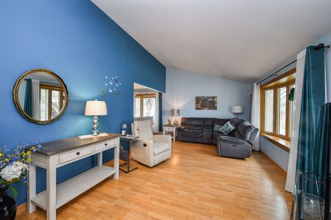 Tiny photo for 879 Lakeside Drive, Bartlett, IL 60103 (MLS # 12621461)