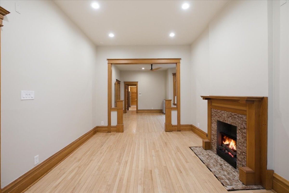 2111 N Kedzie Boulevard 1F