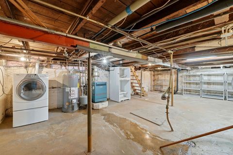 Tiny photo for 7731 W Farragut Avenue, Chicago, IL 60656 (MLS # 12302429)