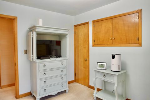 Tiny photo for 8306 Central Avenue, Morton Grove, IL 60053 (MLS # 12500503)