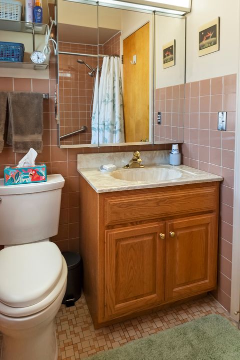 Tiny photo for 8306 Central Avenue, Morton Grove, IL 60053 (MLS # 12500503)