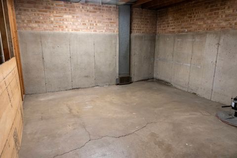 Tiny photo for 8306 Central Avenue, Morton Grove, IL 60053 (MLS # 12500503)