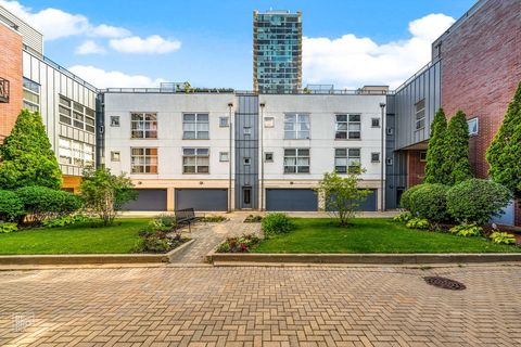 Tiny photo for 1808 S Michigan Avenue #1, Chicago, IL 60616 (MLS # 12533821)