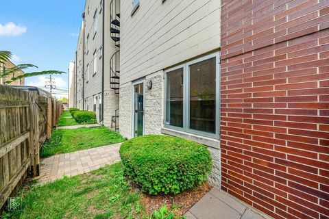 Tiny photo for 1808 S Michigan Avenue #1, Chicago, IL 60616 (MLS # 12533821)