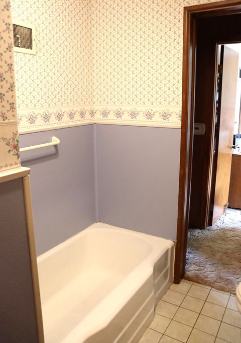 Tiny photo for 2707 W Rock Falls Road, Rock Falls, IL 61071 (MLS # 12443036)