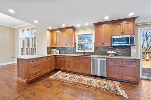 Tiny photo for 8 Burgundy Court, Bloomington, IL 61704 (MLS # 12520486)