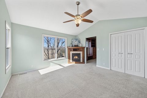 Tiny photo for 8 Burgundy Court, Bloomington, IL 61704 (MLS # 12520486)