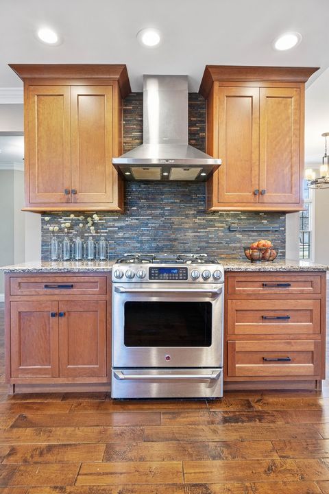 Tiny photo for 8 Burgundy Court, Bloomington, IL 61704 (MLS # 12520486)