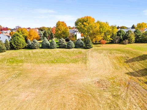 Tiny photo for 8 Burgundy Court, Bloomington, IL 61704 (MLS # 12520486)