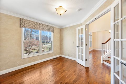 Tiny photo for 8 Burgundy Court, Bloomington, IL 61704 (MLS # 12520486)