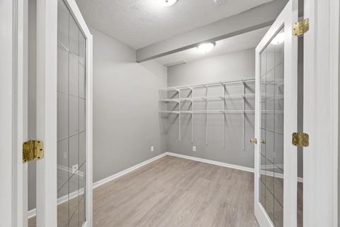 Tiny photo for 8 Burgundy Court, Bloomington, IL 61704 (MLS # 12520486)