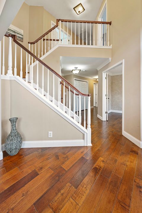 Tiny photo for 8 Burgundy Court, Bloomington, IL 61704 (MLS # 12520486)