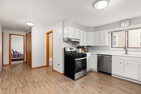 Tiny photo for 1913 Columbus Street, Ottawa, IL 61350 (MLS # 12672200)
