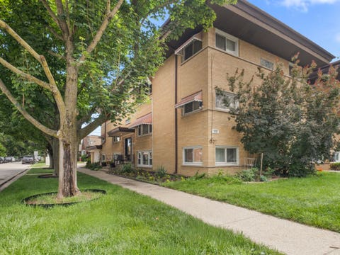 Tiny photo for 7818 W 26th Street #1N, North Riverside, IL 60546 (MLS # 12706761)